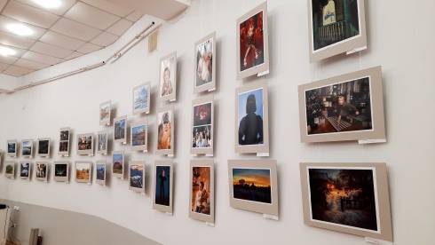 Десятки атмосферных моментов: выставка карагандинского фотоклуба открылась в музее ИЗО