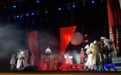 Премьера мюзикла «Алые паруса» привела в восторг карагандинских зрителей