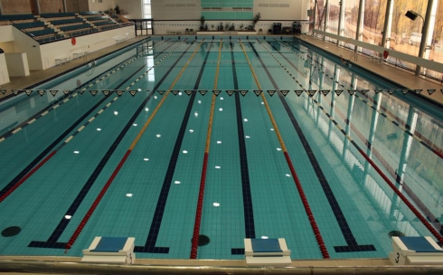 Появится ли в Караганде 50-метровый плавательный бассейн за 16 миллиардов тенге