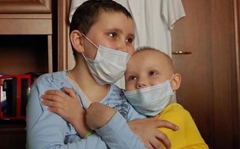 Карагандинские волонтеры посетят детей, больных раком