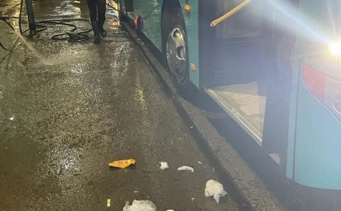 Карагандинский автопарк призвал пассажиров не мусорить в автобусах