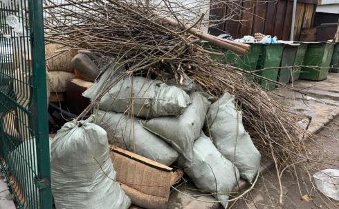 Не сжигать мусор после субботников, а собирать в мешки: ТОО «ГорКомТранс» обращается к карагандинцам