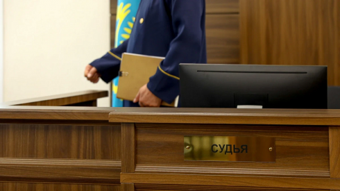 Выпускница детдома через суд добилась изменения очереди на жилье в Карагандинской области