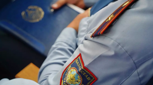Многодетного командира взвода полиции осудили в Караганде