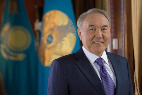 Нурсултан Назарбаев поздравил металлургов