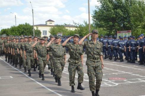 Карагандинских военнослужащих Национальной гвардии проводили в Астану