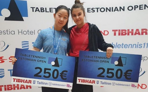 Карагандинка завоевала две медали в международном турнире по настольному теннису