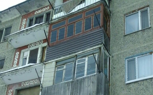 В Сарани жители рушащейся пятиэтажки боятся за свои жизни
