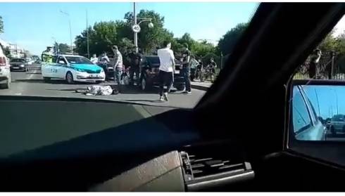 В Караганде сбитая на пешеходном переходе девочка жива