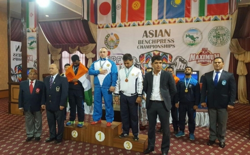 Карагандинец снова стал чемпионом Азии по жиму лежа
