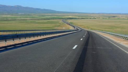 Реконструкция автодороги Караганда-Балхаш завершится к 2020 году