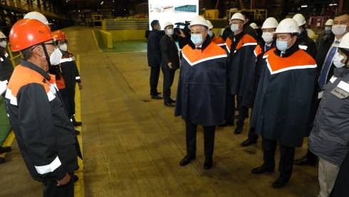 Глава государства посетил металлургический комбинат АО «АрселорМиттал Темиртау»