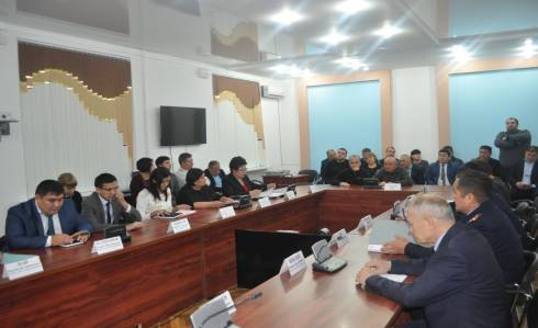 В Карагандинской области в коллективах обсуждают статью Главы государства