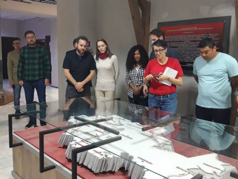 Иностранные учёные посетили Музей памяти жертв политических репрессий в Долинке