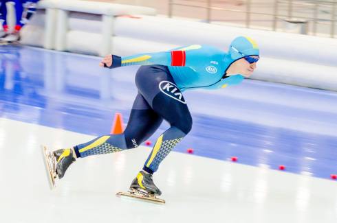 Успешно дебютировали карагандинские конькобежцы на Кубке мира
