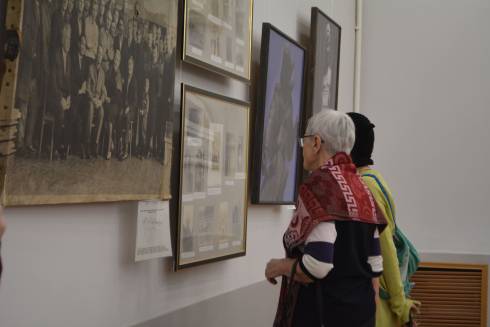 60 картин в честь 60-летия: в Караганде действует выставка работ городского Союза художников