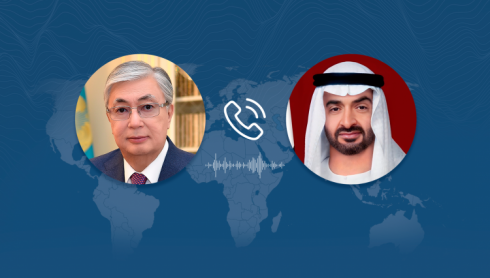 Глава государства провел телефонный разговор с Президентом ОАЭ