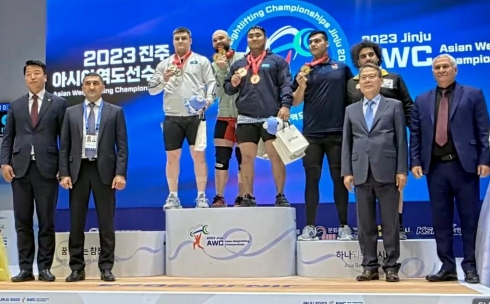 Карагандинские тяжелоатлеты выступили на чемпионате Азии в Южной Корее