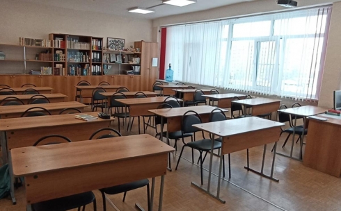 Почти все учащиеся школ и колледжей второй смены в Карагандинской области сегодня опять на дистанционке