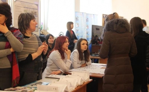 Абитуриентов Карагандинской области приглашают на выставку вузов и колледжей