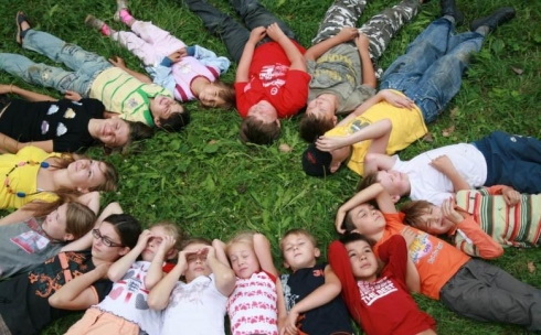 В Карагандинской области летним отдыхом будет охвачено более 164 тысяч детей и подростков