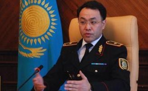 Отставку чиновника за коррупцию подчиненного законодательно закрепят в Казахстане