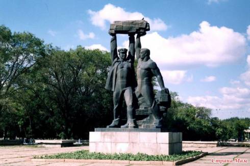 Умер автор знаменитого монумента «Шахтерская слава» в Караганде