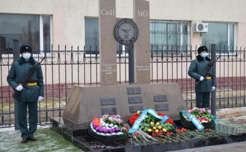 В одной из воинских частей Карагандинского гарнизона открыли памятник воинам-разведчикам