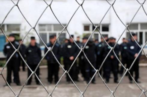 Около 1500 осужденных могут выйти по амнистии из тюрем и колоний в Казахстане