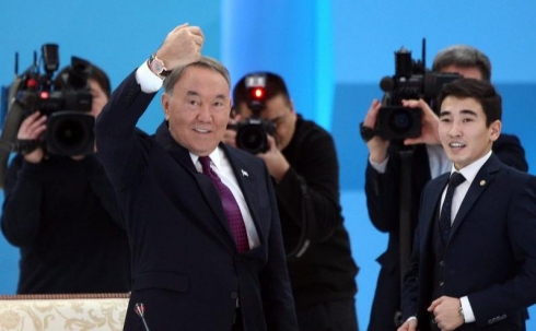 Подаривший Назарбаеву часы карагандинец: 