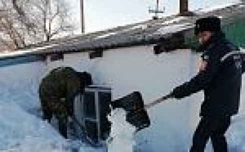 В селе Улытау организована очистка снега некоторых частных домов