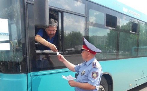 В Караганде за четыре дня водители автобусов допустили 54 нарушений ПДД