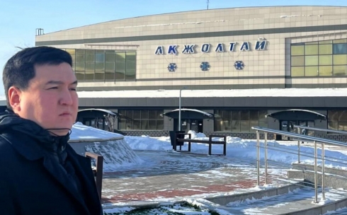 Общественность и депутат просят вернуть карагандинский ледовый дворец «Ақжолтай» в госсобственность