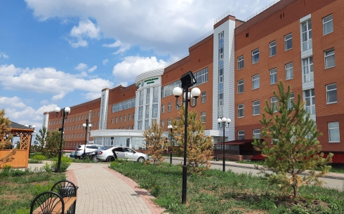 Новое здание многопрофильной областной детской больницы открыли в Караганде