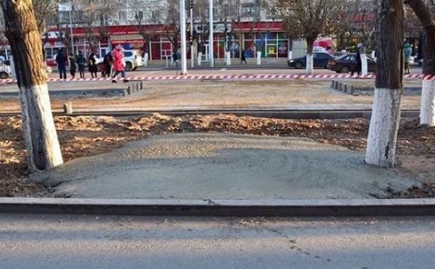 В Караганде подрядчик извинился за разлитый бетон на проспекте Нуркена Абдирова