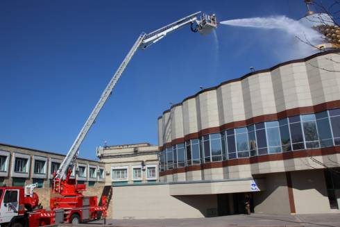 Пожарно-тактические учения в здании Карагандинского цирка