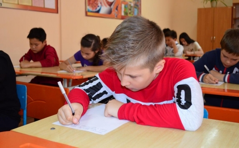 Карагандинской школьники поддержали Акцию «Письмо солдату»