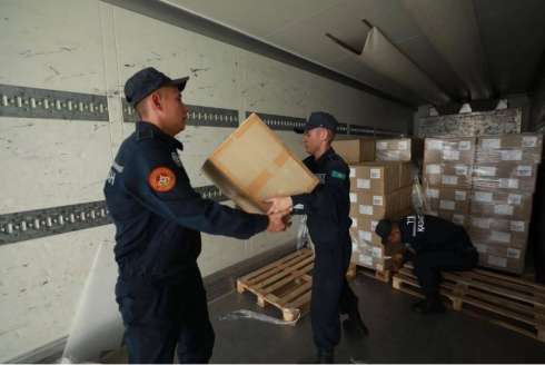 Казахстан отправил гуманитарную помощь разным странам на $5 млн