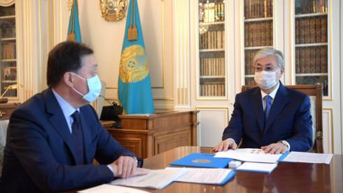 Токаев поручил продлить карантин в Казахстане
