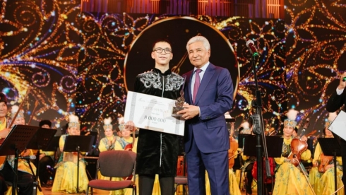 Карагандинский домбрист стал обладателем Гран-при детского республиканского конкурса