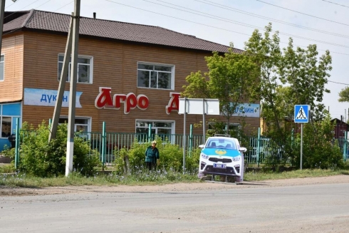 Макеты патрульных машин установили на дорогах Карагандинской области