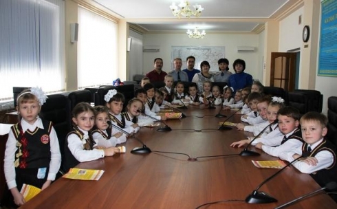 Карагандинских школьников обучили правилам безопасного поведения в зимний период