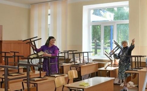 В Караганде депутаты маслихата сомневаются в том, что ремонт школ будет завершен в срок