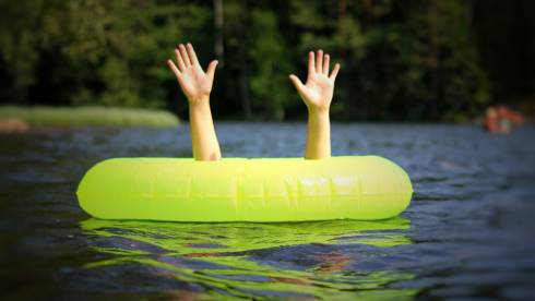 Подросток утонул на озере Балхаш