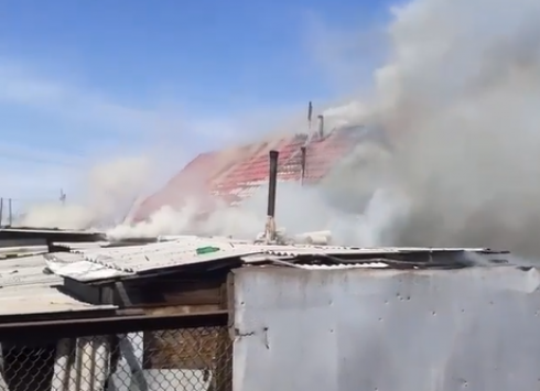В Караганде сгорел частный дом по улице Локомотивная