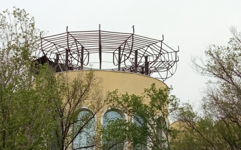 Почему в Караганде демонтировали чашу гостиницы «Чайка»