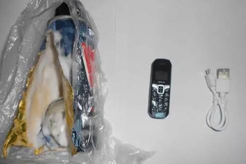 Для передачи наркотиков в тюрьму житель Караганды закачал их в тюбик детского крема