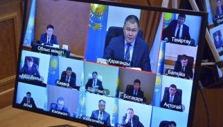 Аким области Б.Абдишев провел заседание комиссии по ЧС о прохождении паводкового периода