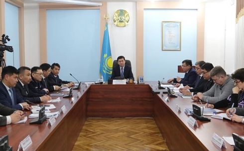 Регулировать выбросы промпредприятий Темиртау в зависимости от погоды предложил аким Карагандинской области
