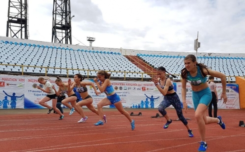 В Караганде проходит чемпионат Казахстана по лёгкой атлетике